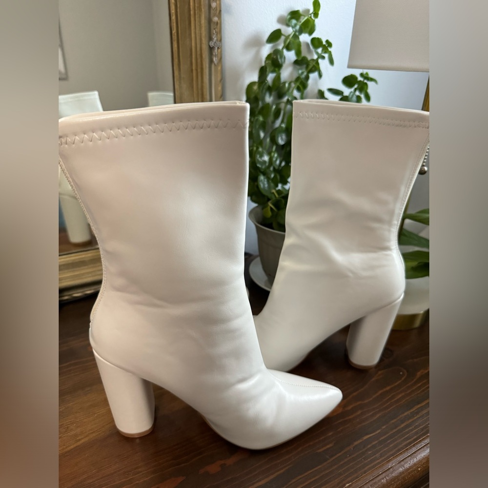 Boohoo White Ankle Boots